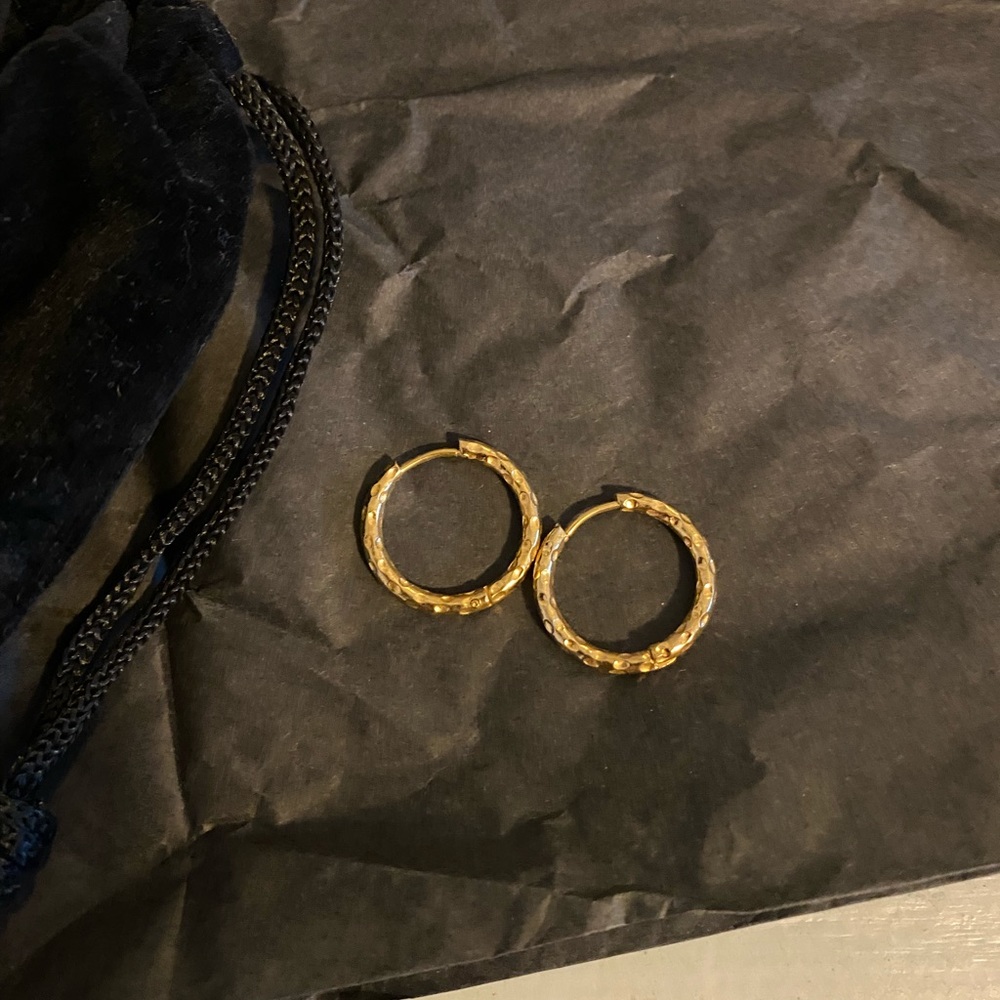 Ellie Vail hoop earrings